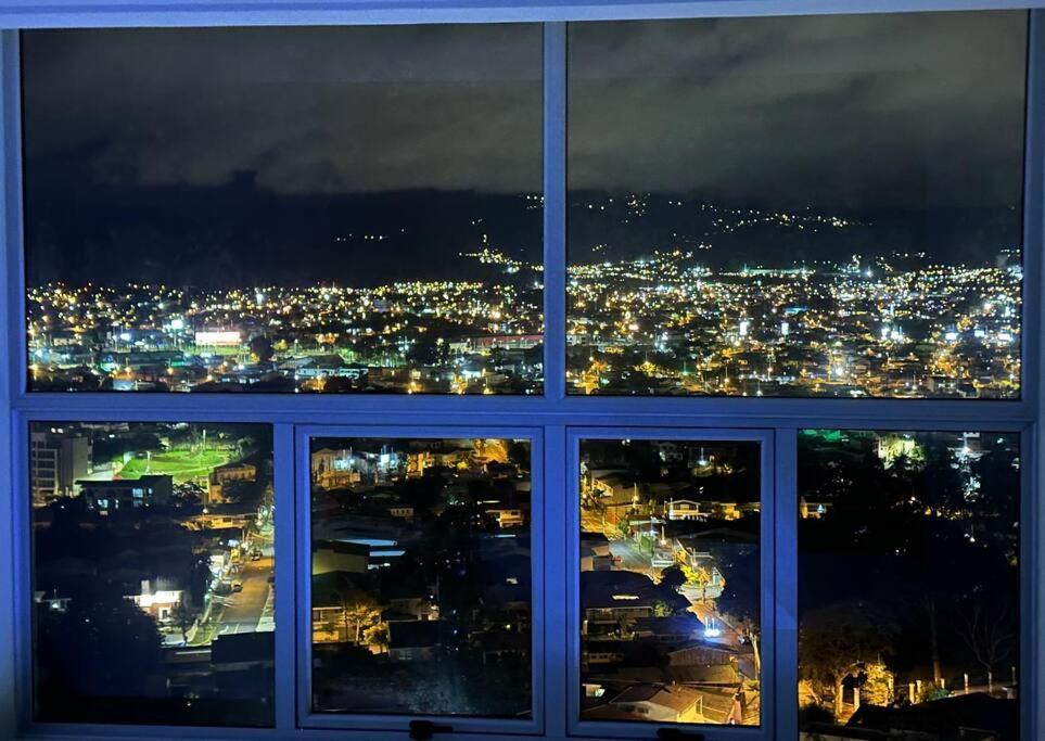 Penthouse En Los Yoses, Vista De Los Dioses Fast Wifi San José Exterior foto